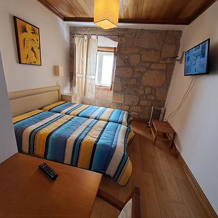 Casa D Toninha - Casas De Campo - Turismo Espaco Rural - Al Sernancelhe Exteriér fotografie