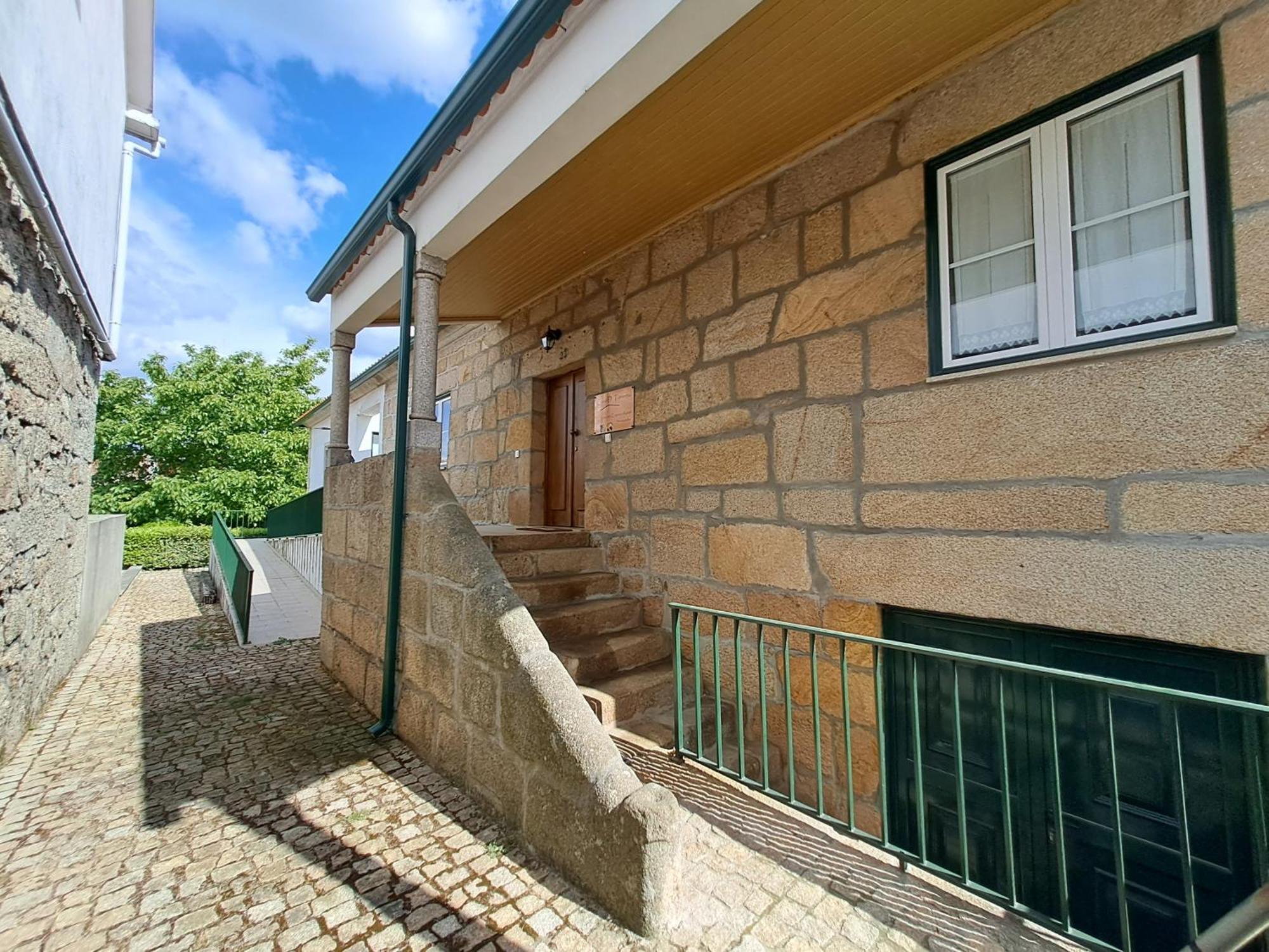 Casa D Toninha - Casas De Campo - Turismo Espaco Rural - Al Sernancelhe Exteriér fotografie